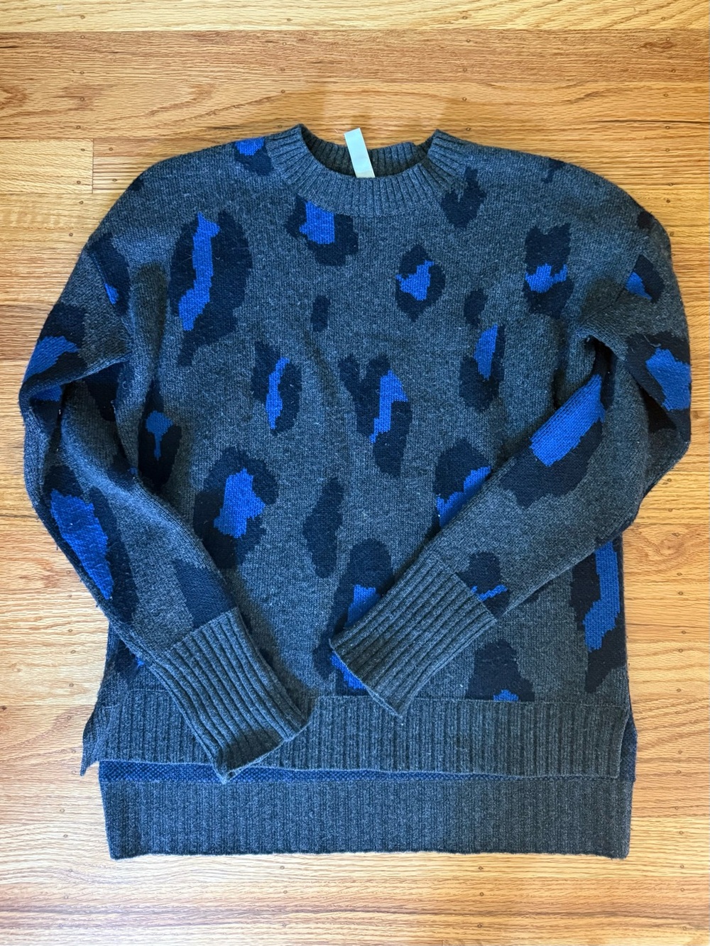 Wool & Cashmere Patterned Crewneck Sweater